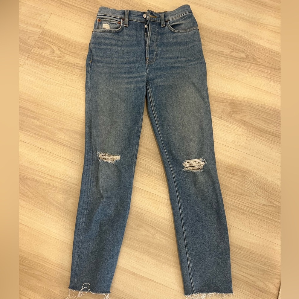 RE/DONE Denim Jeans. 90s High Waist Tapered Medium Destroyed Denim.